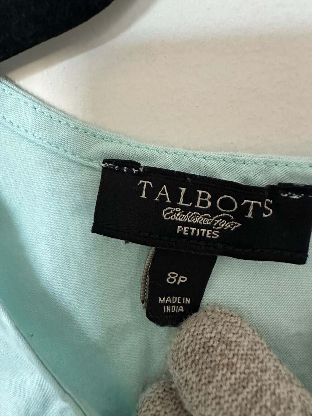98% Cotton Talbots Mint Green Sleeveless Gathered Neck Tank Top Size 8P - Picture 2 of 5